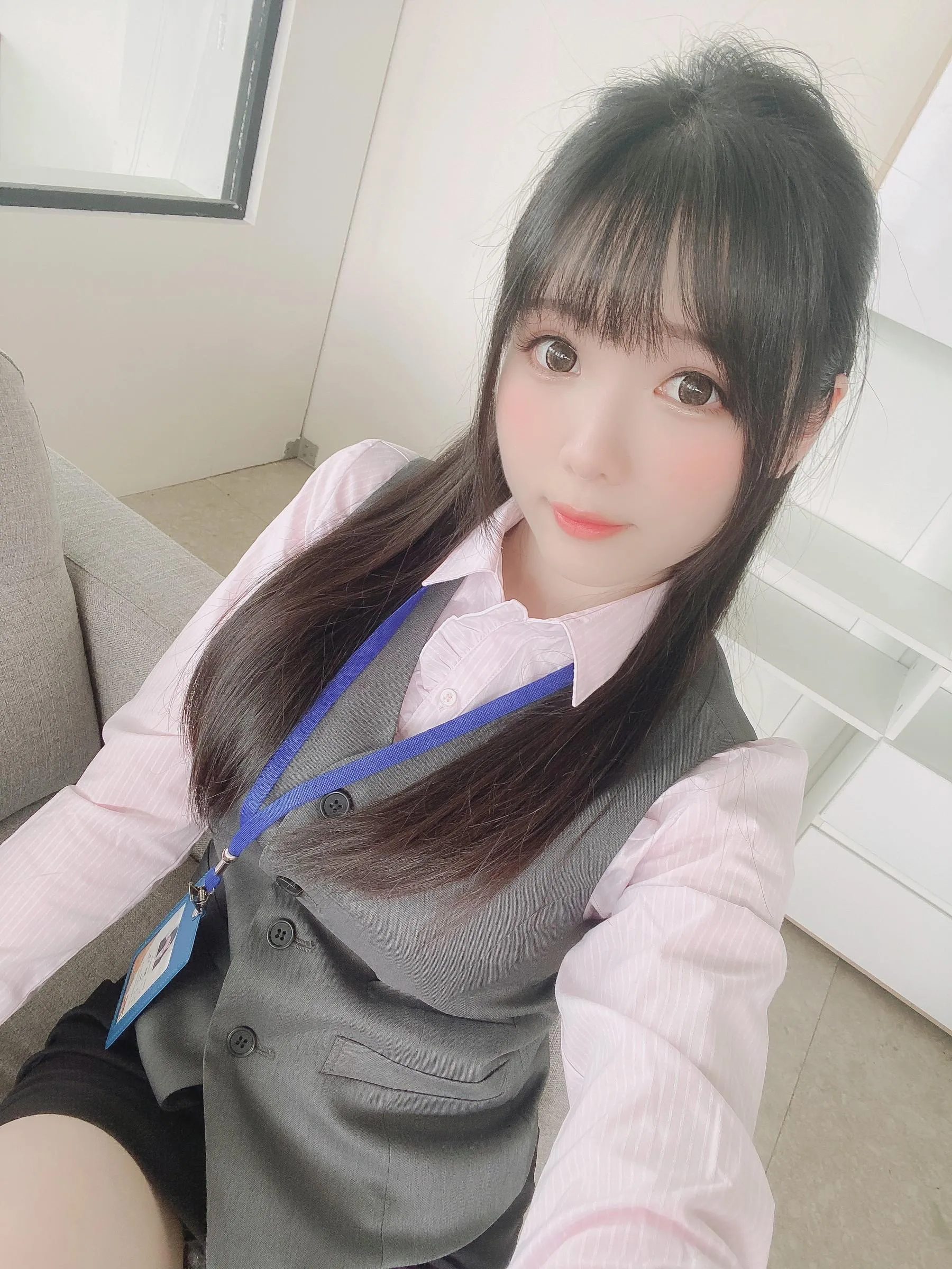 霜月shimo – NO.58 Fantia 2022年08月会员合集6期-2022-08-25 新入社員 [25P]插图7